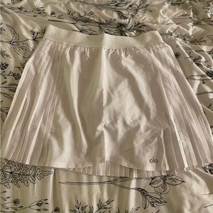 Alo White Aces Tennis Skirt